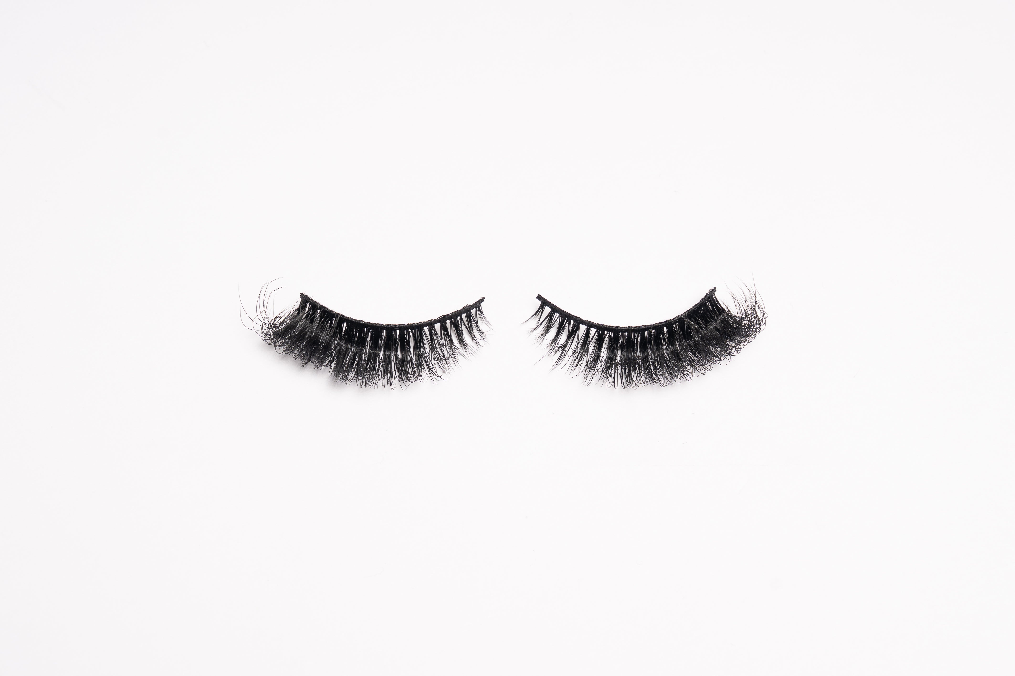 Pillow Faux Mink Lashes